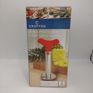 Crofton red Handle Pineapple Slicer Peeler Cores w/ Stainless Steel Blades NEW.